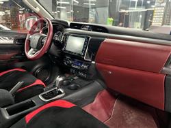 تويوتا هايلوكس